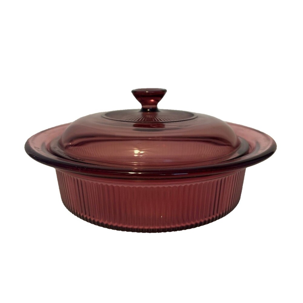 Visions Cranberry 1 qt Pyrex Casserole Dish Vintage From oven to table to fridge